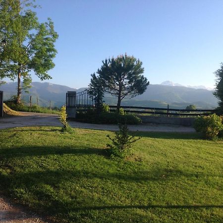Le Gite Du Poire Molère Kültér fotó